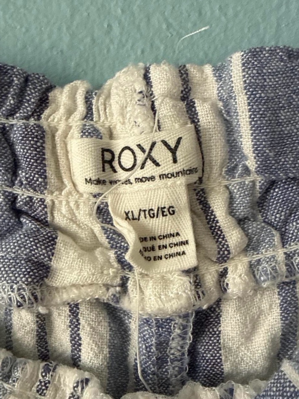 Roxy Shorts - Picture 2 of 3